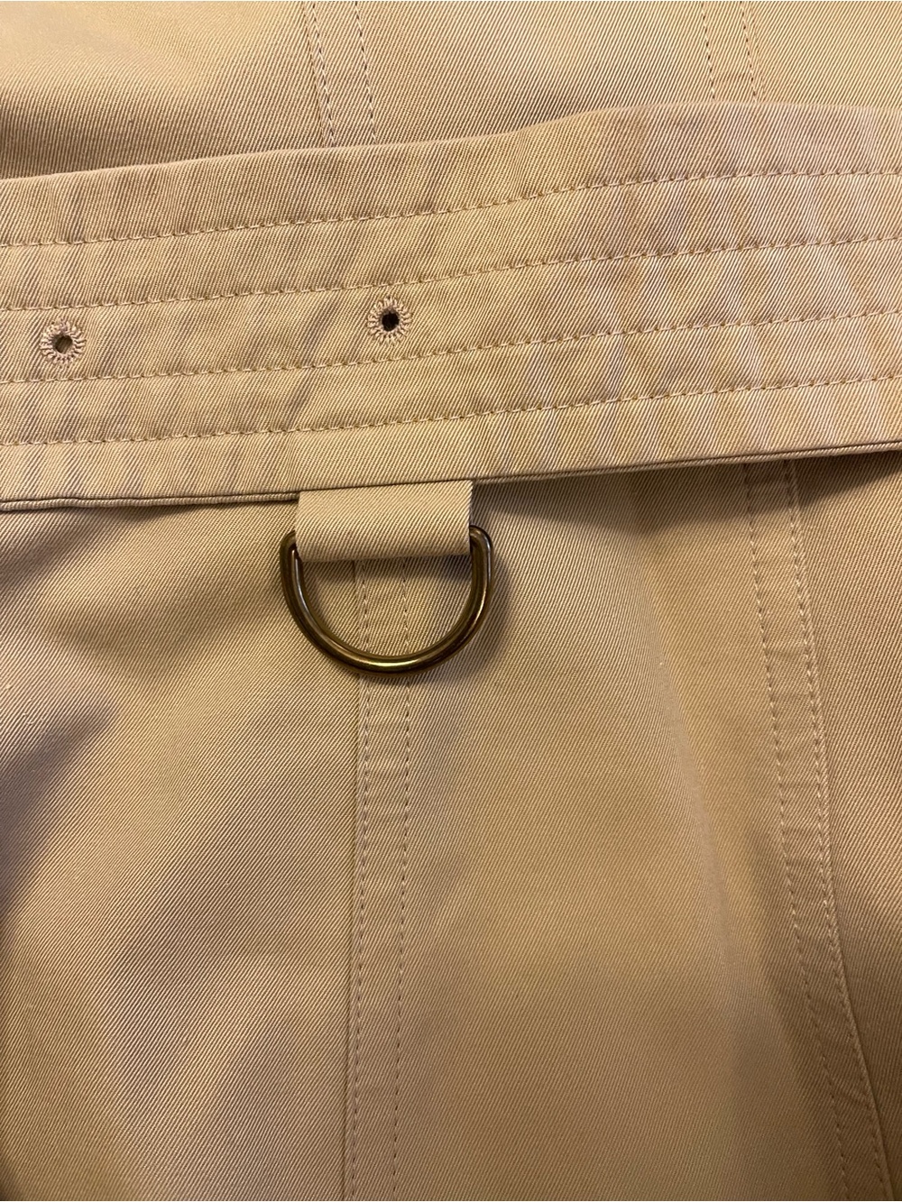 Authentic Burberry Beige Double-Breasted Trench Coat - Picture 10 of 14